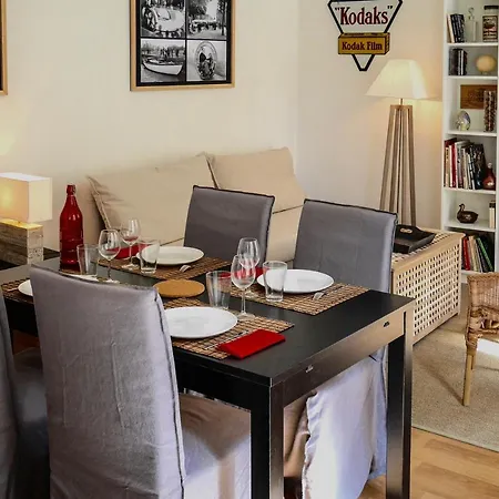Les Appartements De Cyrano Bergerac Exterior photo