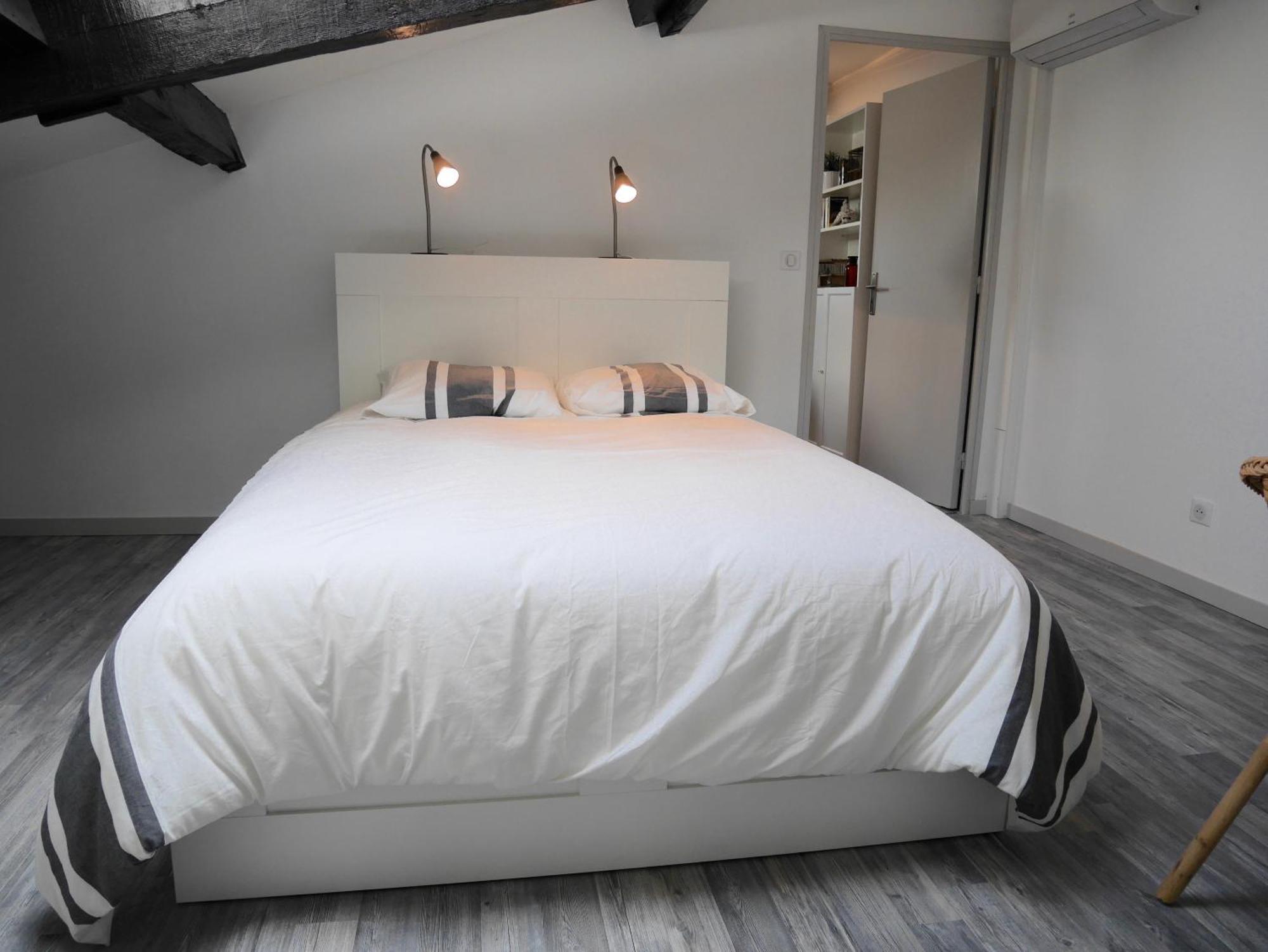 Apartment De Cyrano Bergerac